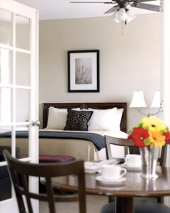 Natural Home Goes to Lawrence, Kansas Image